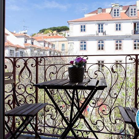 Alfama Sophisticate Flat With Balconies 2Bedrs 2Baths & Ac In 19Th Century Building Historic Center Lejlighed Lisboa Eksteriør billede